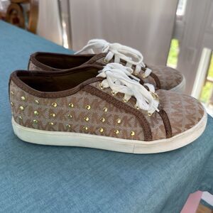Michael Kors Girls Medici Sneakers Size 3 Gold/Ivory with Bling